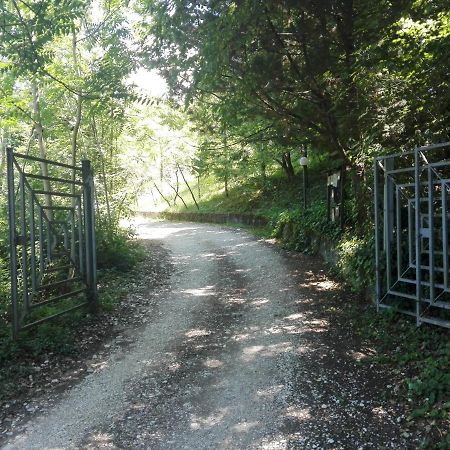 Casa Nel Verde Terni Luaran gambar