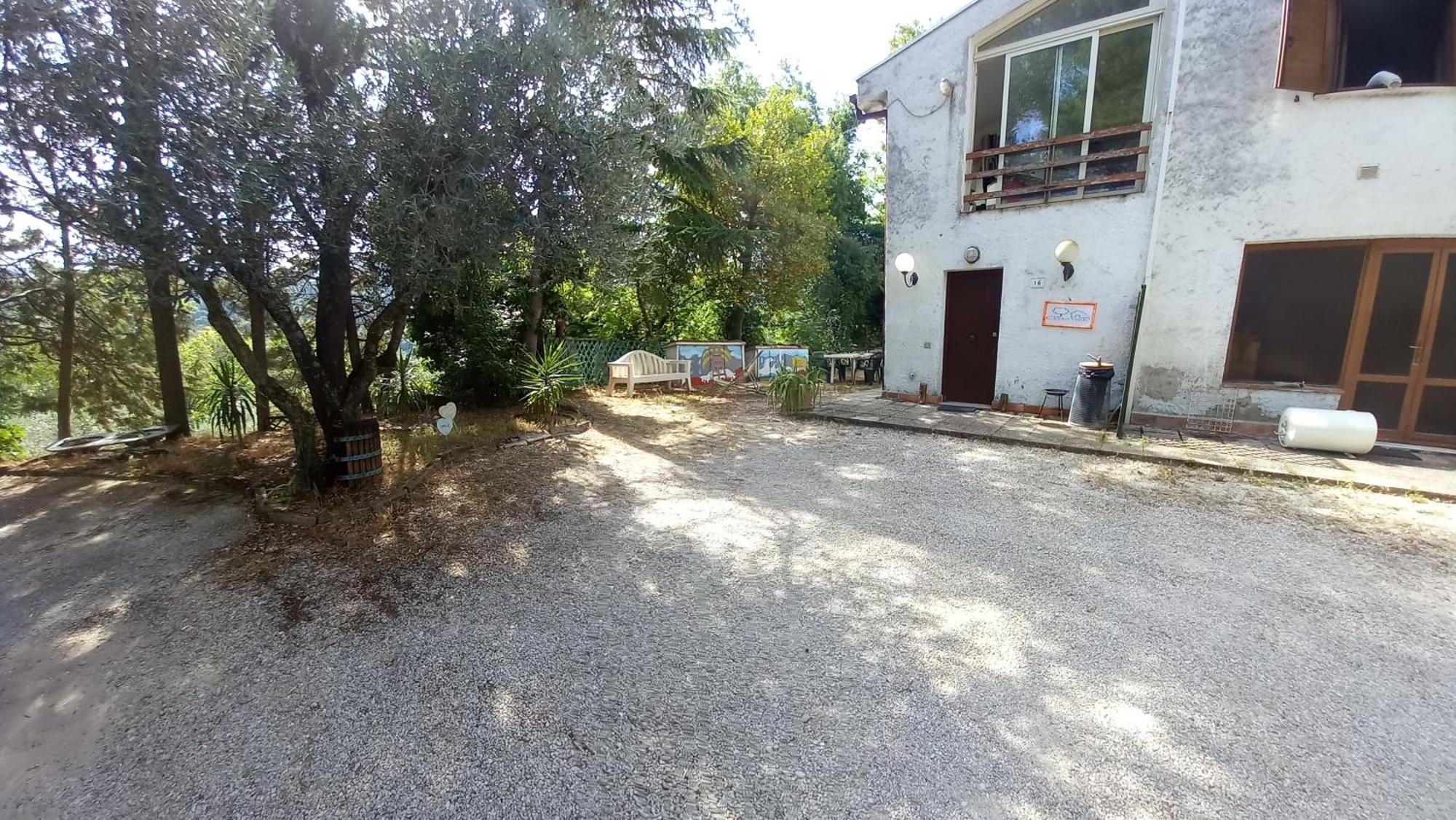 Casa Nel Verde Terni Luaran gambar