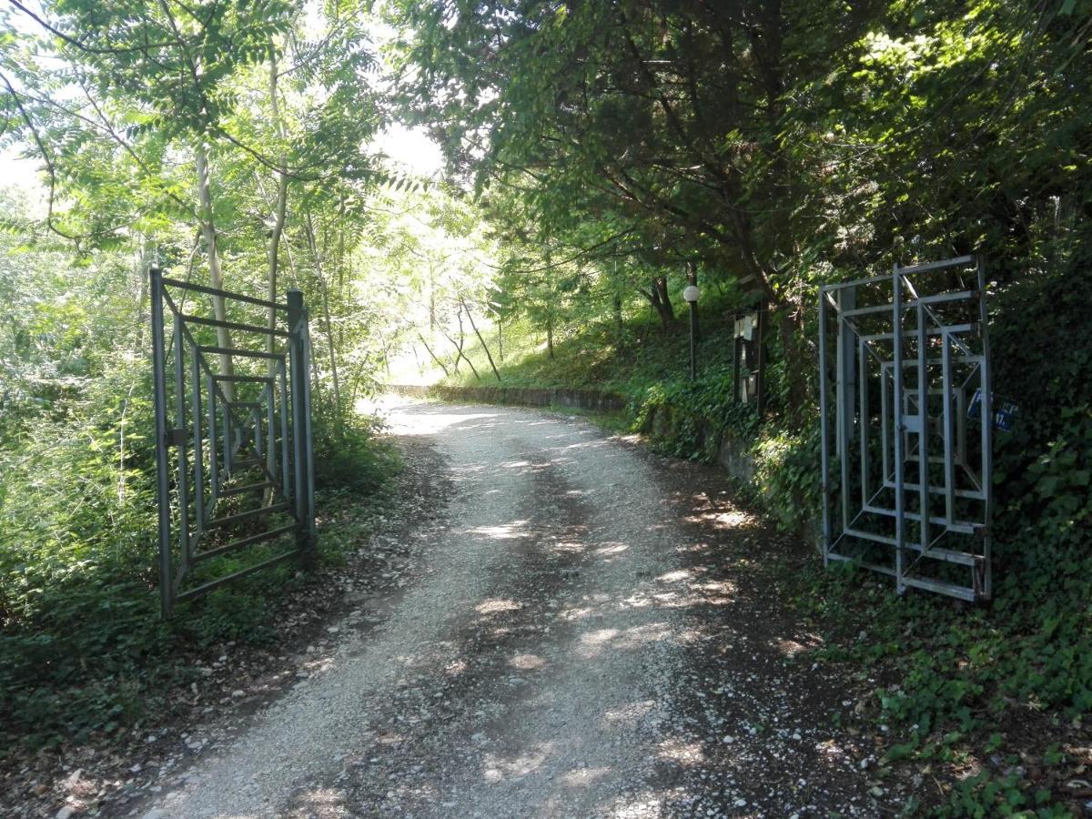 Casa Nel Verde Terni Luaran gambar